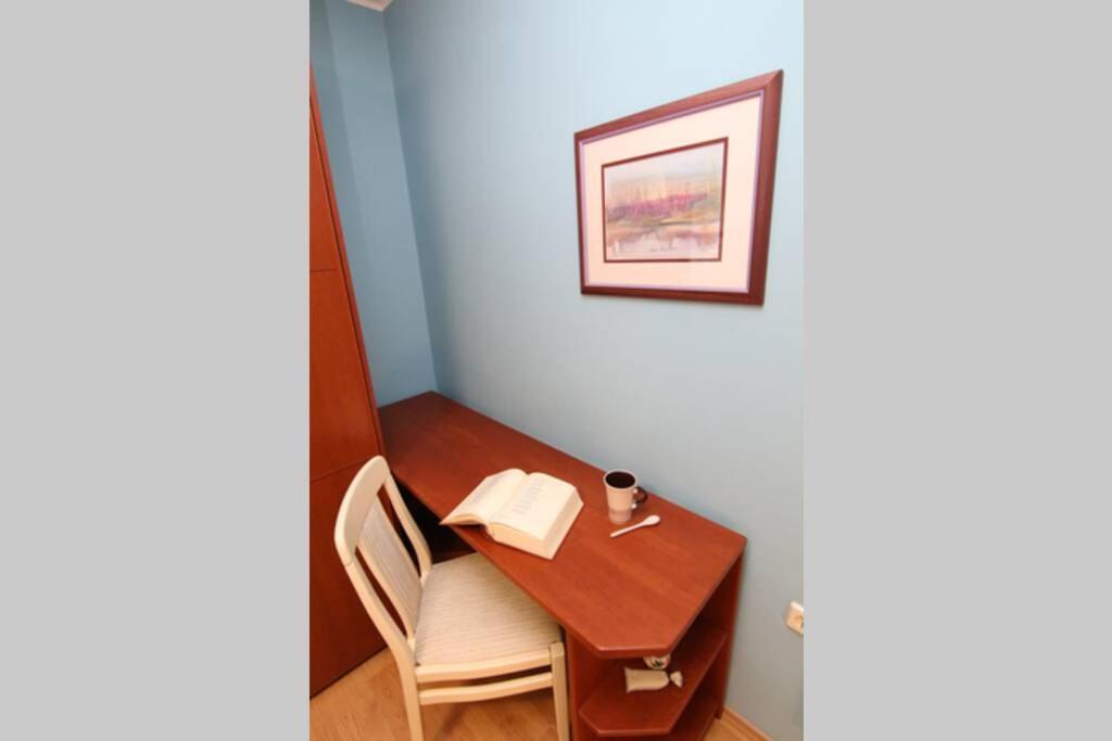 Fast Friend - Cozy Apartment In The Center With Private Garage Рийека Екстериор снимка