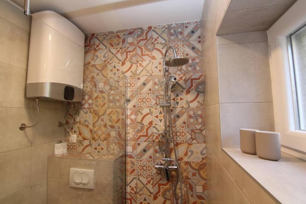 Fast Friend - Cozy Apartment In The Center With Private Garage Рийека Екстериор снимка
